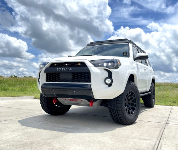 Flow Forged 4TR Pro Style - F246, 17x8.5 -10 Offset White Toyota 4Runner TRD Pro